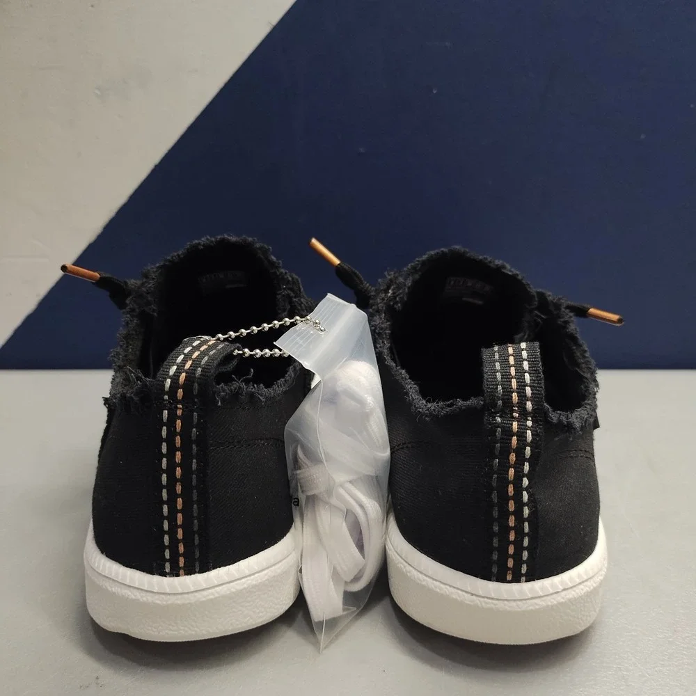 BOBS by Skechers B Cute 2.0 Sneakers Womens US 6 Black Comfort Low Top 114150